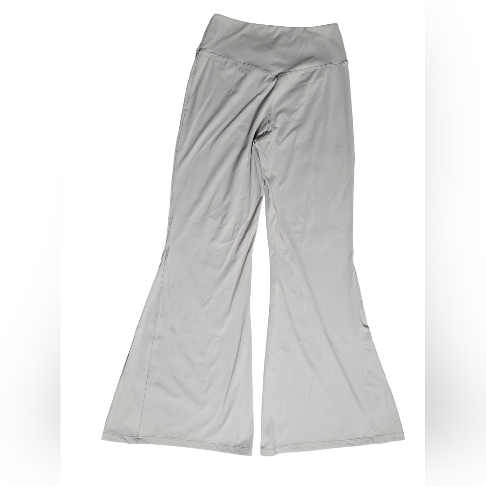 V-Waist Light Gray Boot Cut Yoga Pants - Picture 3 of 6